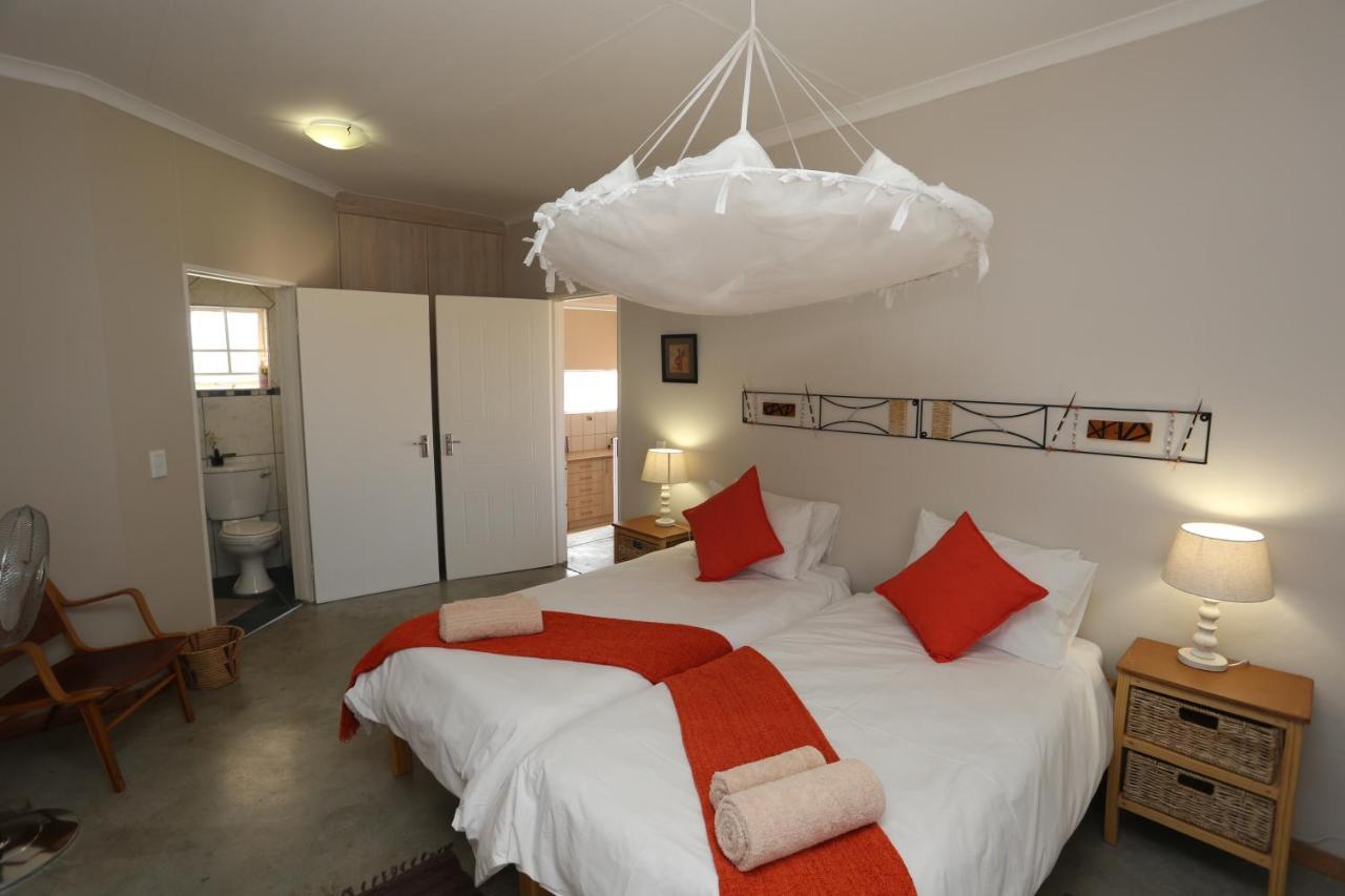 Orange House Self Catering Apartman Aus Kültér fotó