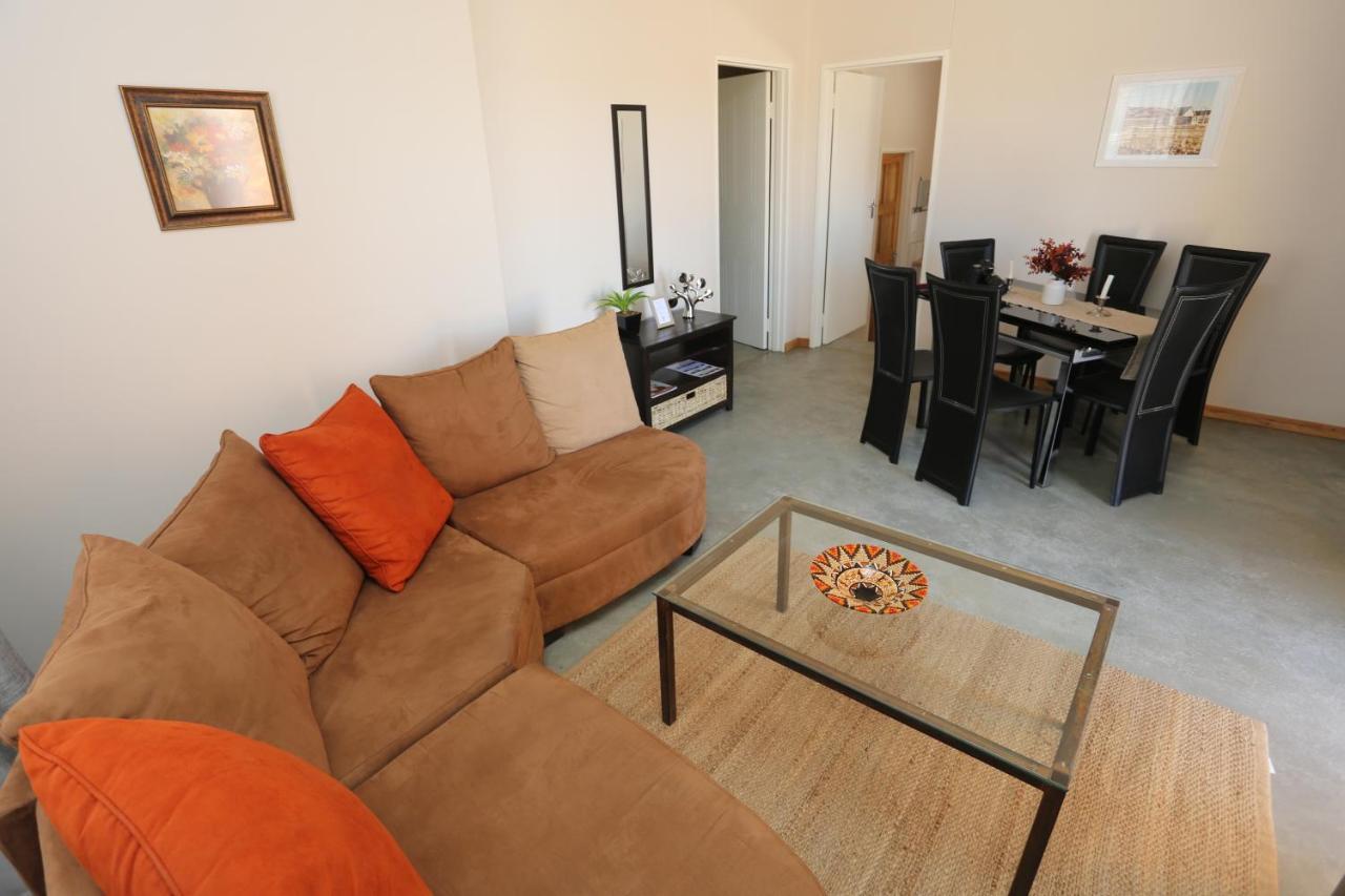 Orange House Self Catering Apartman Aus Kültér fotó