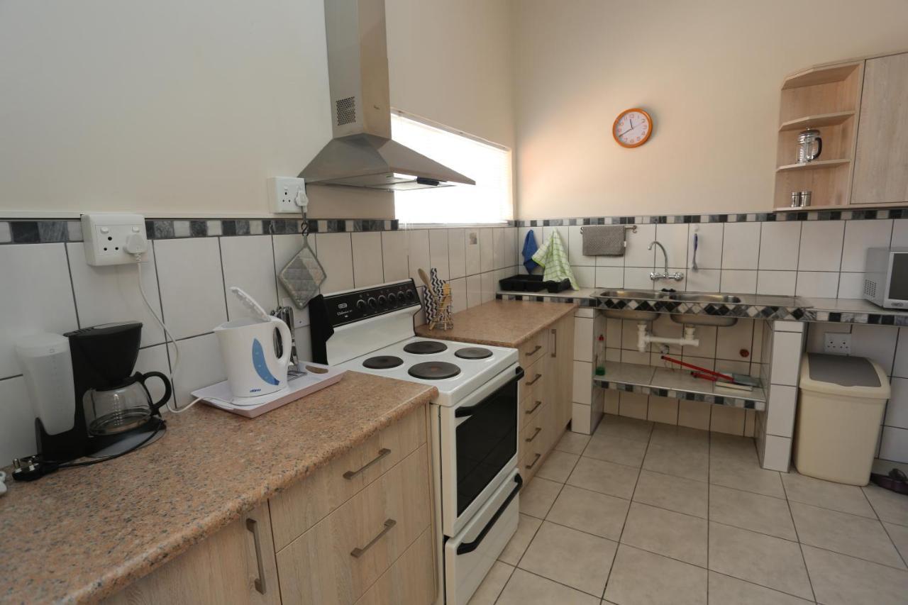Orange House Self Catering Apartman Aus Kültér fotó