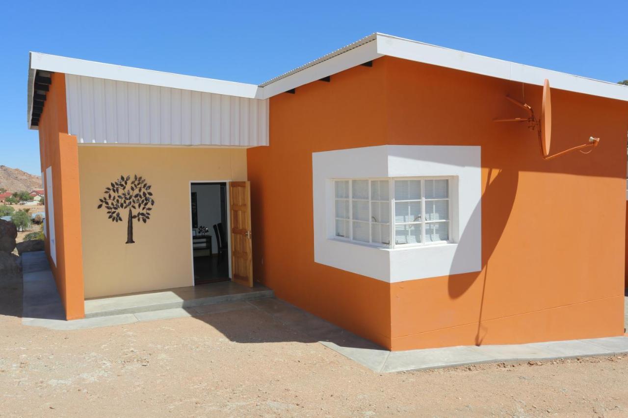 Orange House Self Catering Apartman Aus Kültér fotó